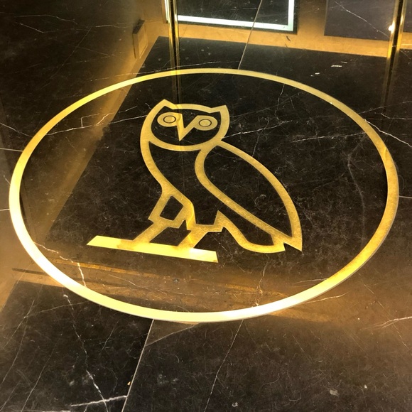 OVO Drake October’s Very Own Classic Owl Pullover - Picture 9 of 10